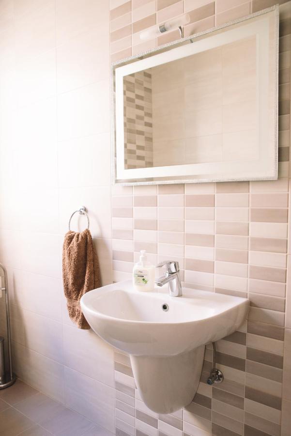 Żabbar Modern 3 Bedroom With Ac Apartment מראה חיצוני תמונה